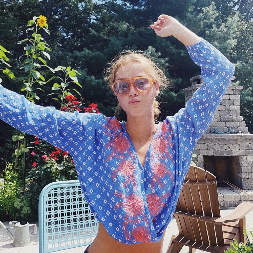 Chloe and Katie summer blouse